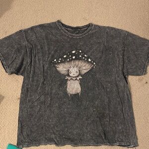 Oversized Gray Graphic T-Shirt